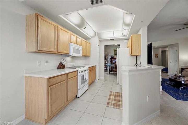 2668 Sommervielle LOOP # 802, CAPE CORAL FL 33991