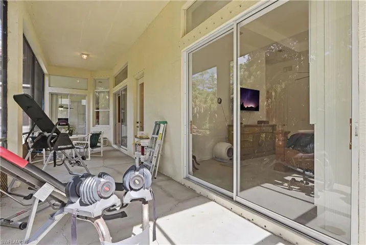 390 12th Ave Nw, Naples, Florida 34120