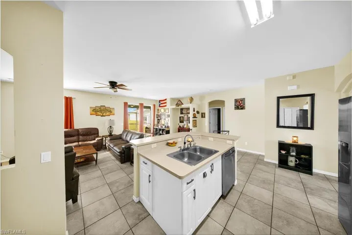 14090 Roof St, Fort Myers, Florida 33905