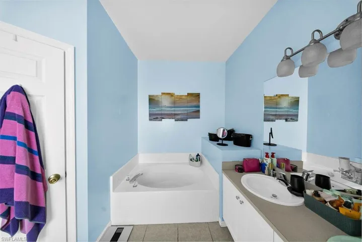 14090 Roof St, Fort Myers, Florida 33905