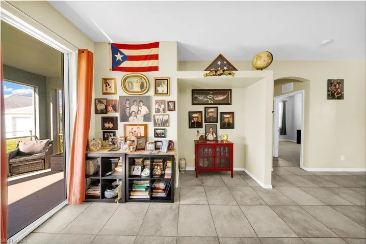 14090 Roof St, Fort Myers, Florida 33905