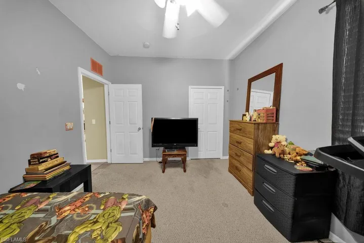 14090 Roof St, Fort Myers, Florida 33905