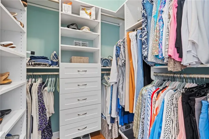 Walk in Closet