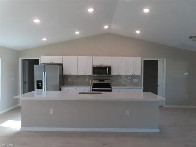 3048 NW 3rd  AVE, Cape Coral, FL 33993