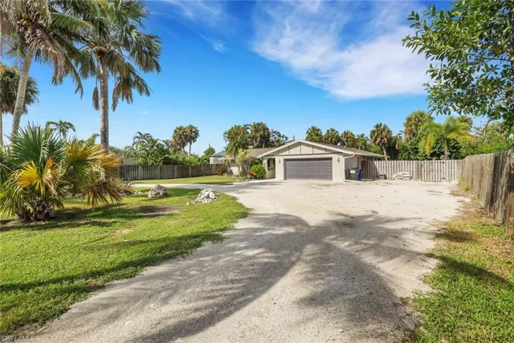 16500 Arbor Ridge Dr, Fort Myers, Florida 33908