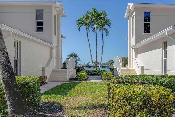 3300 W Crown Pointe  BLVD, Naples, FL 34112