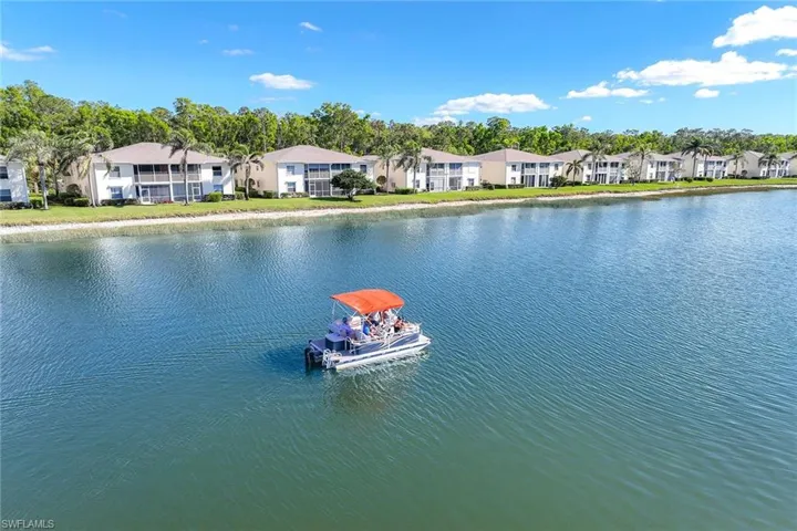 3300 W Crown Pointe  BLVD, Naples, FL 34112