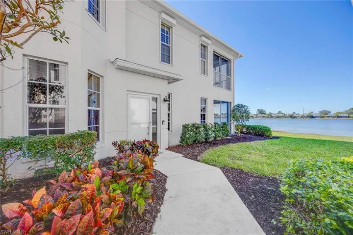3300 W Crown Pointe  BLVD, Naples, FL 34112