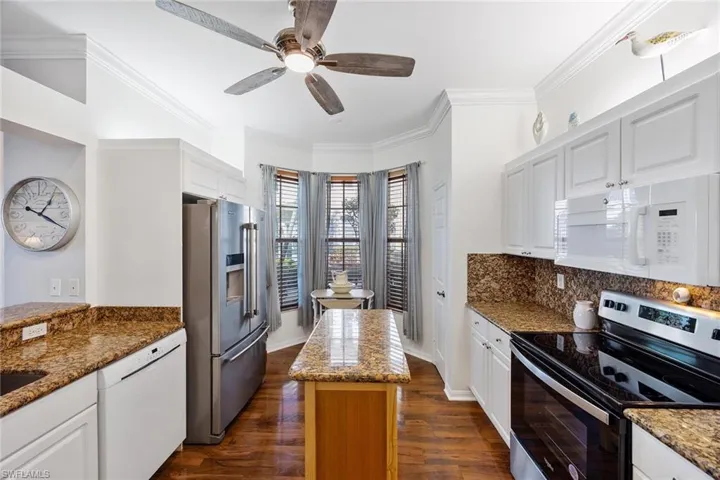 3300 W Crown Pointe  BLVD, Naples, FL 34112