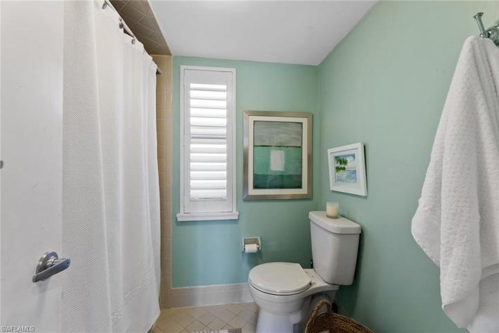 263 Candycane LN # 7, NAPLES FL 34112