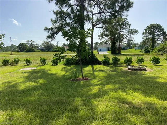 2837 Nw 24th Ave, Cape Coral, Florida 33993
