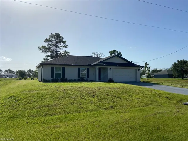 2837 Nw 24th Ave, Cape Coral, Florida 33993