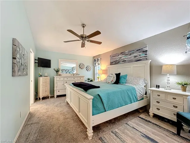 2000  Embarcadero  WAY, North Fort Myers, FL 33917