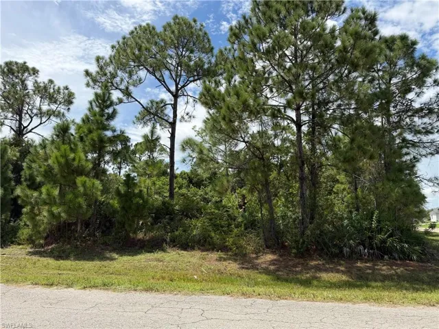 6026 Keystone Cir, Labelle, Florida 33935