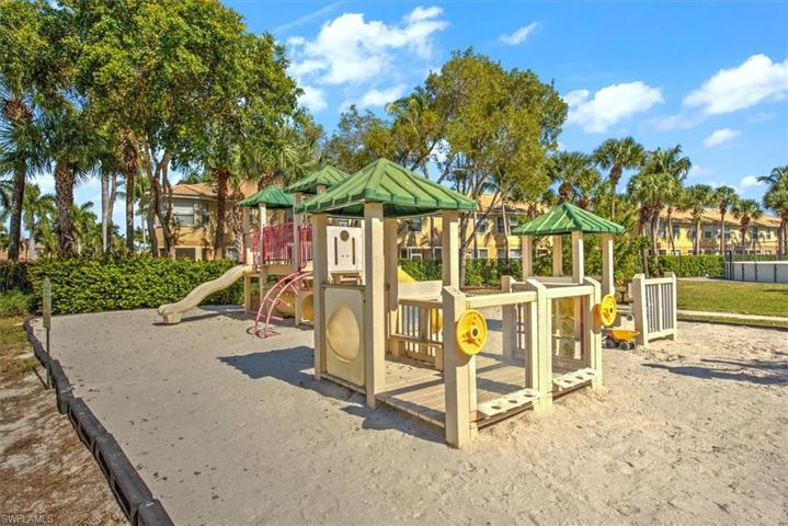 20024  Heatherstone  WAY, Estero, FL 33928