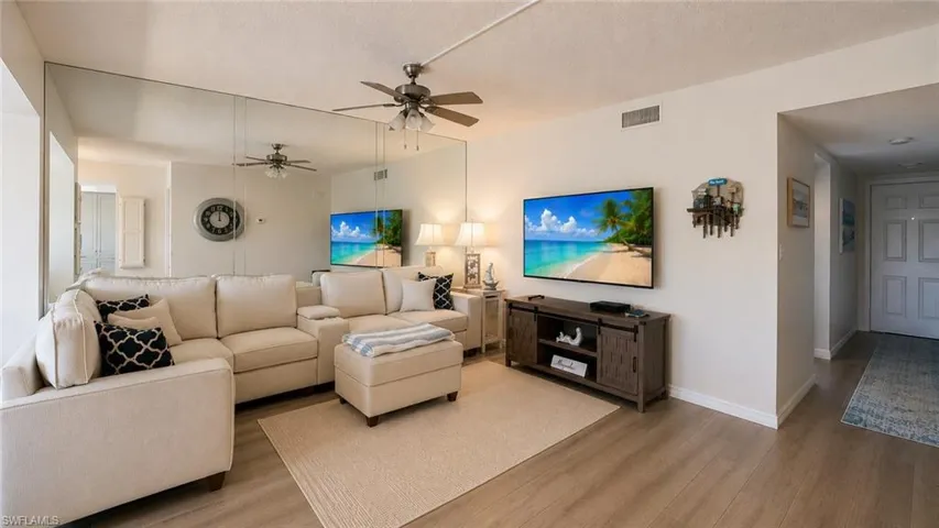 7430  Lake Breeze  DR, Fort Myers, FL 33907