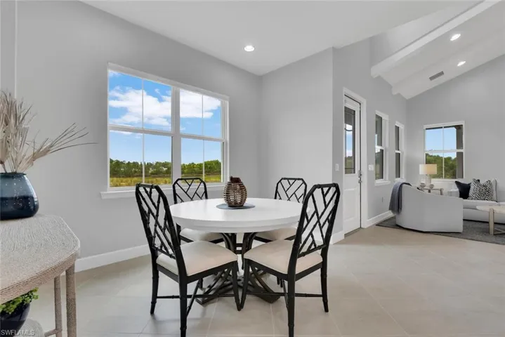 7124  Saona  CT, Naples, FL 34113