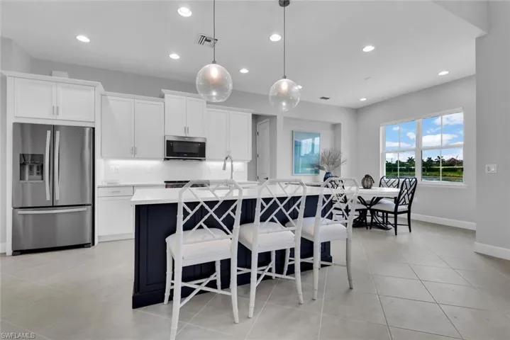 7124  Saona  CT, Naples, FL 34113