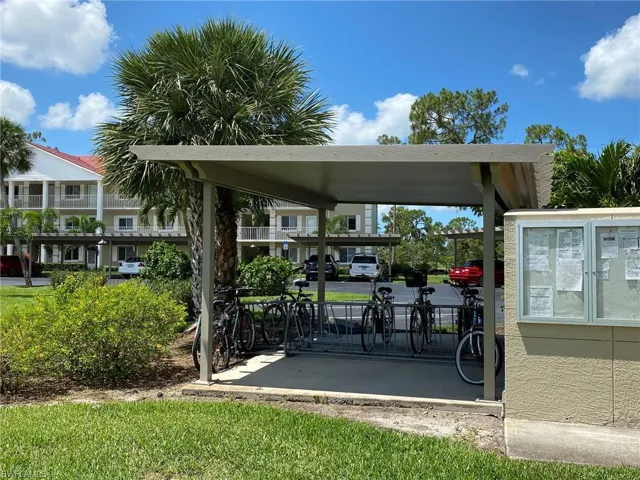 4572  Andover  WAY, Naples, FL 34112