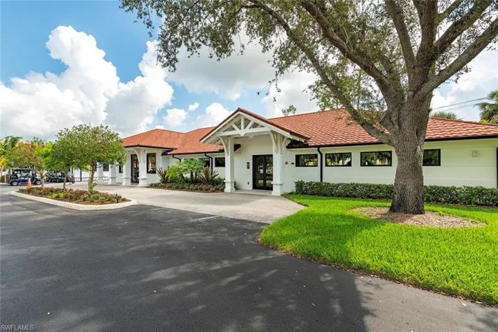 4572  Andover  WAY, Naples, FL 34112