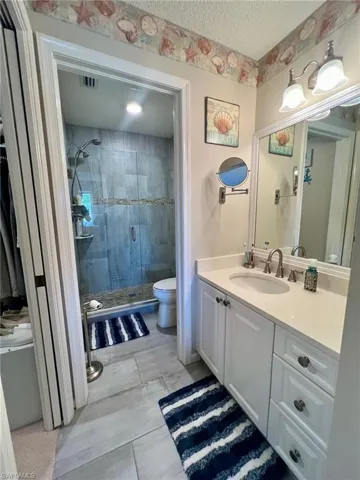 4572  Andover  WAY, Naples, FL 34112
