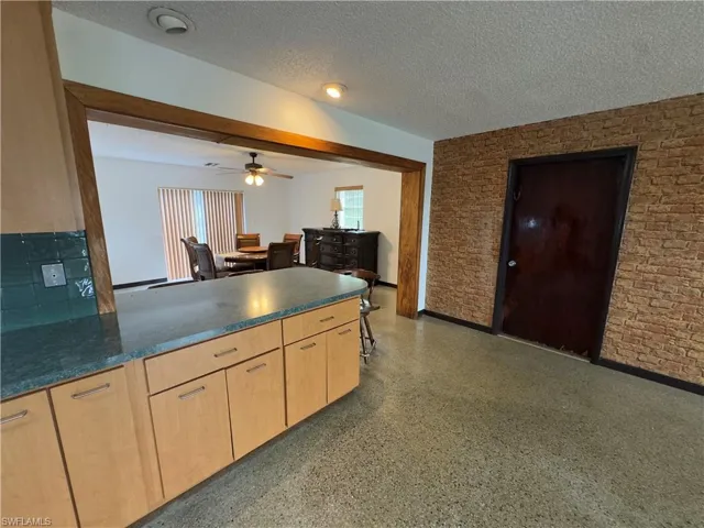 23 W Corkscrew  BLVD, Clewiston, FL 33440