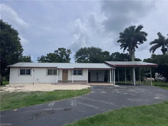 23 W Corkscrew  BLVD, Clewiston, FL 33440
