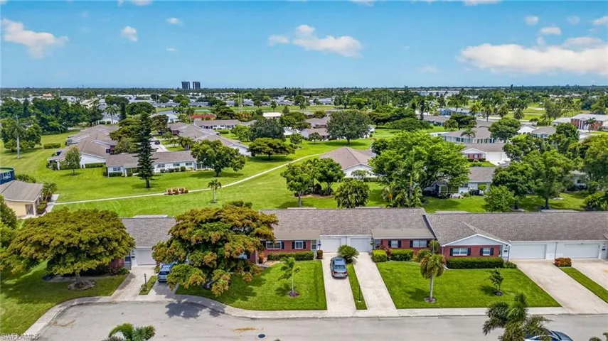 6913 Birdie Way, Fort Myers, Florida 33919