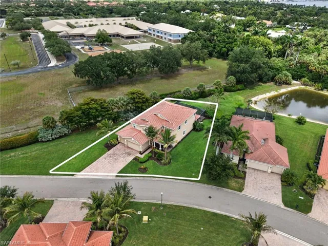 3330  Banyon Hollow  LOOP, North Fort Myers, FL 33903