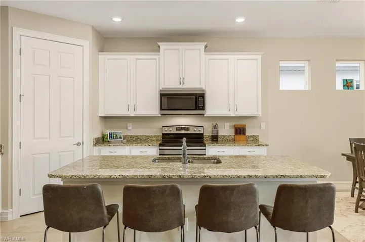 3624  Avenida Del Vera  , North Fort Myers, FL 33917