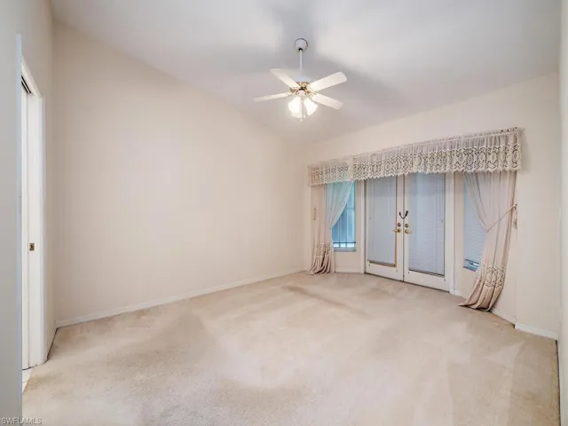 8093  San Vista  CIR, Naples, FL 34109