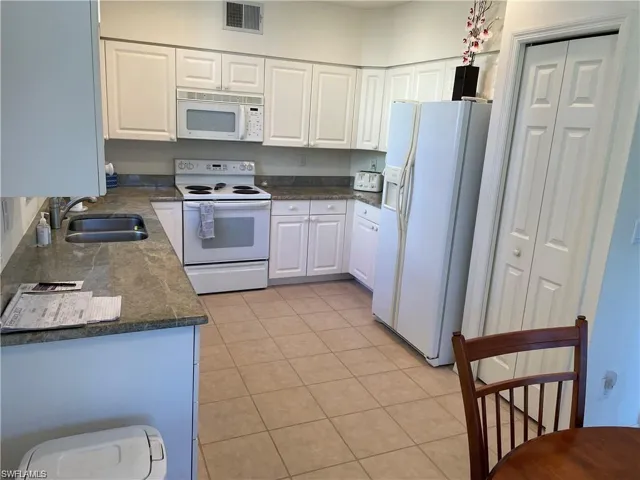 2288  Ashton Oaks  LN, Naples, FL 34109
