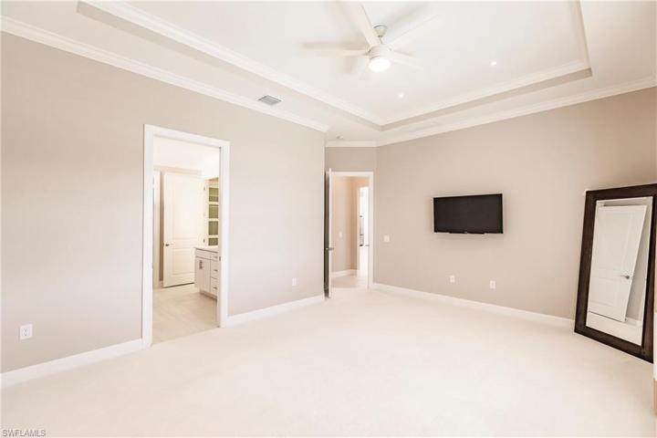 Owners Suite leading to Ensuite Bathroom