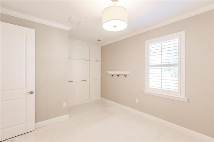 Guest Bedroom 2 w/ Custom Built-In Closet