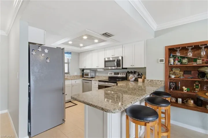 3935  Country Club  BLVD, Cape Coral, FL 33904