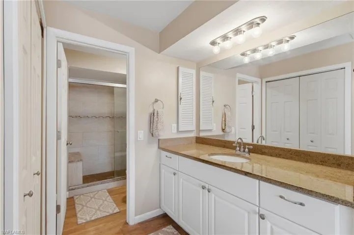 3935  Country Club  BLVD, Cape Coral, FL 33904