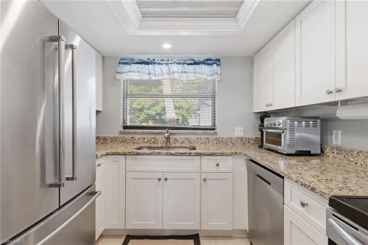 3935  Country Club  BLVD, Cape Coral, FL 33904