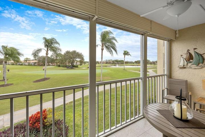Imagine sitting here with your morning coffee, watch the golfers during the day.