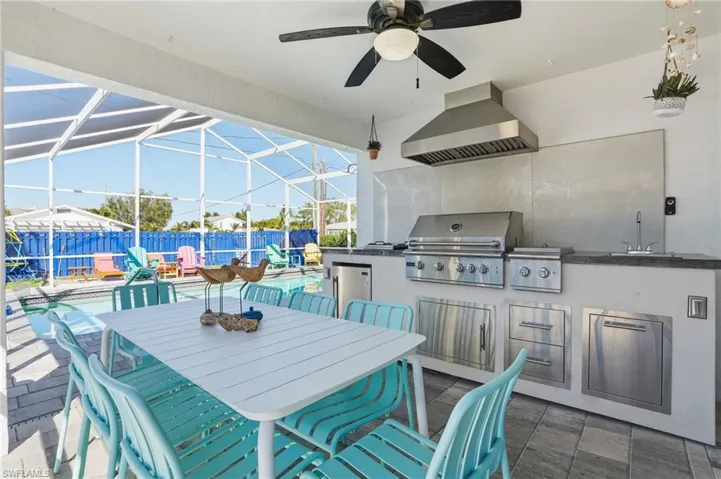 595  109th N AVE, Naples, FL 34108