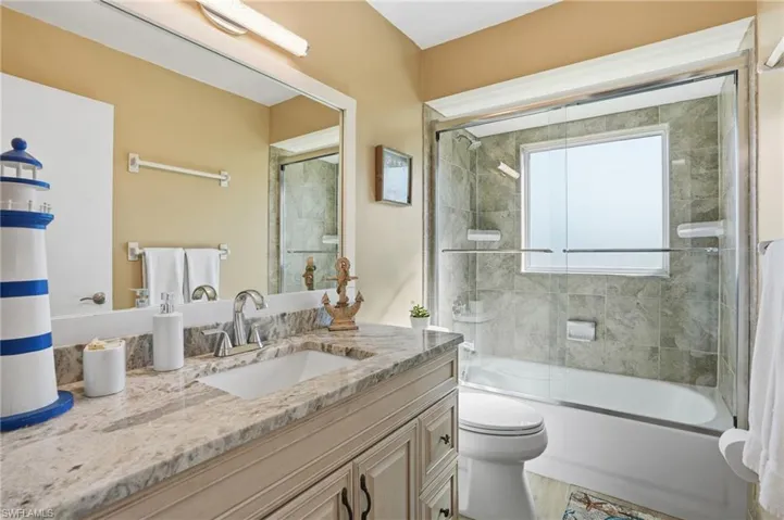 595  109th N AVE, Naples, FL 34108