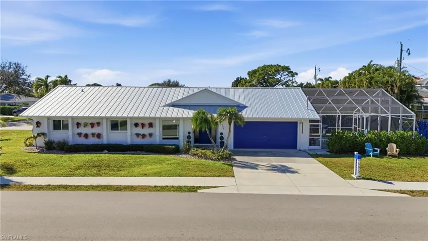 595  109th N AVE, Naples, FL 34108