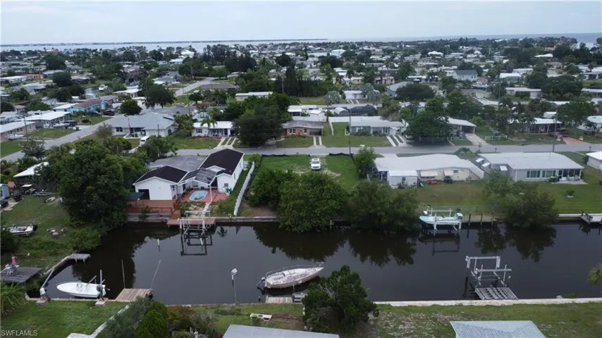 115 Poinsettia Cir Ne, Port Charlotte, Florida 33952