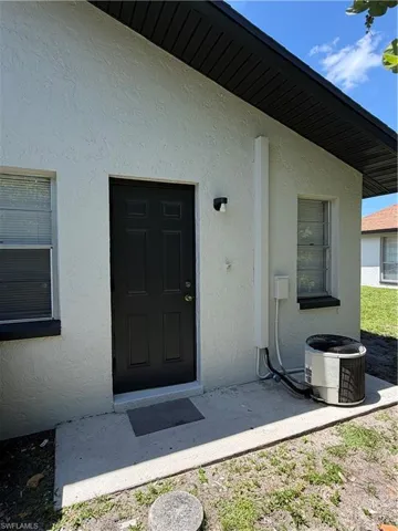709 46th Ter 1-4, Cape Coral, Florida 33904