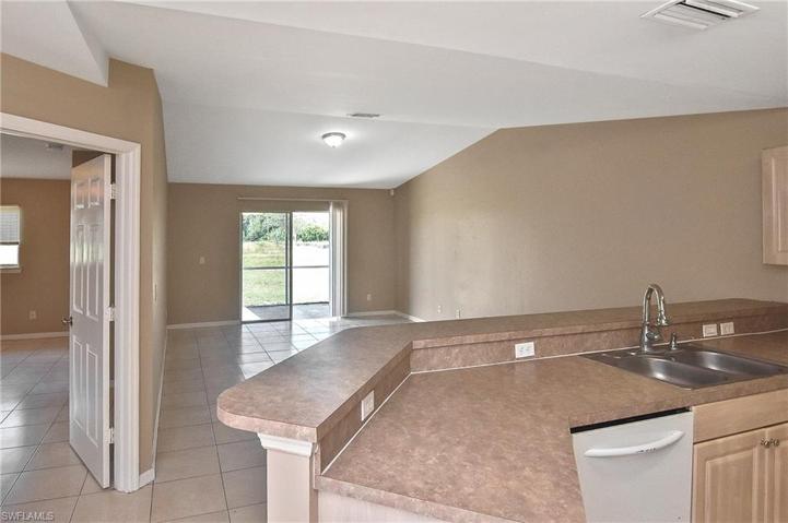116-118  Harry S AVE, LEHIGH ACRES, FL 33973