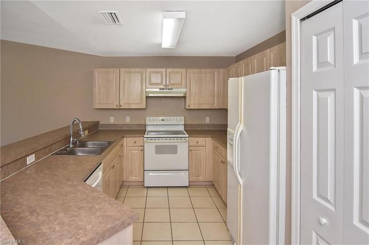 116-118  Harry S AVE, LEHIGH ACRES, FL 33973