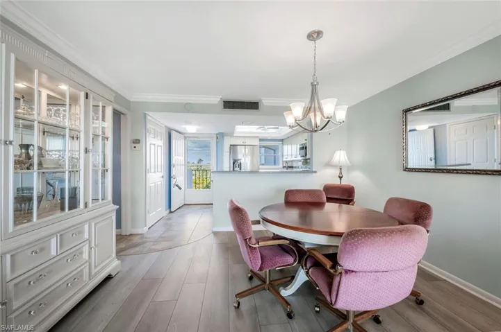 37  High Point E CIR, Naples, FL 34103