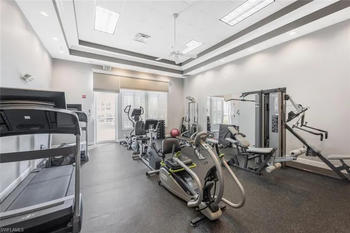 37  High Point E CIR, Naples, FL 34103