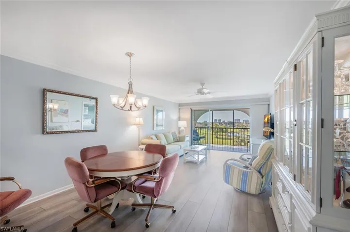37  High Point E CIR, Naples, FL 34103