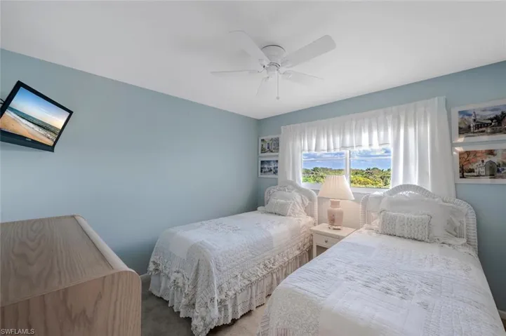 37  High Point E CIR, Naples, FL 34103