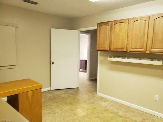 11000  Metro  PKWY, FORT MYERS, FL 33966